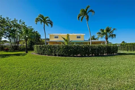 Pinecrest FL 33156