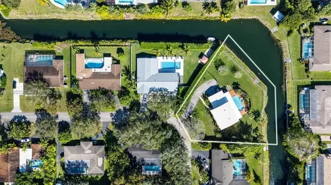 Pinecrest FL 33156