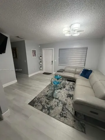 6878 NW 173 Drive Hialeah FL 33015