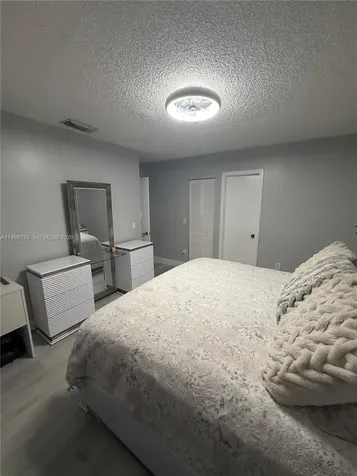 6878 NW 173 Drive Hialeah FL 33015