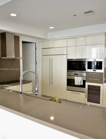 17475 Collins Avenue Sunny Isles Beach FL 33160