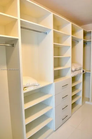 17475 Collins Avenue Sunny Isles Beach FL 33160