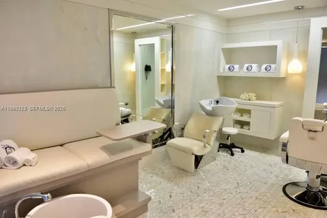 17475 Collins Avenue Sunny Isles Beach FL 33160