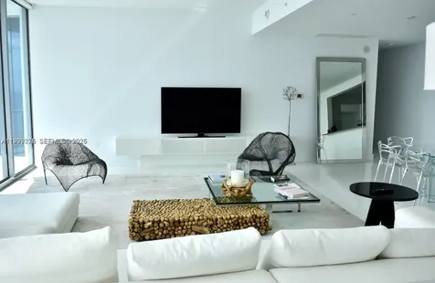 17475 Collins Avenue Sunny Isles Beach FL 33160