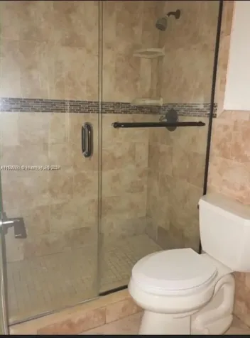 7060 NW 179th Street Hialeah FL 33015