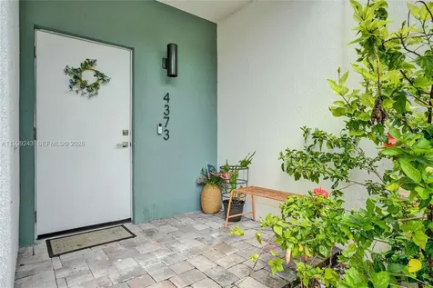 4373 NW 9th Street Plantation FL 33317