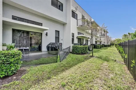4373 NW 9th Street Plantation FL 33317