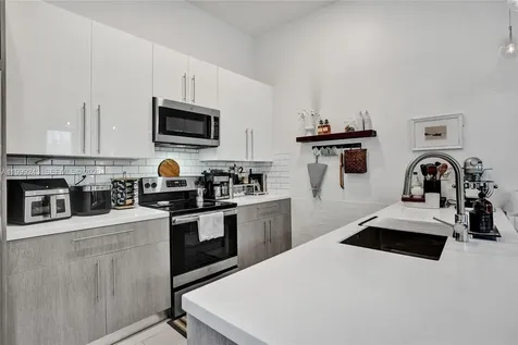 4373 NW 9th Street Plantation FL 33317