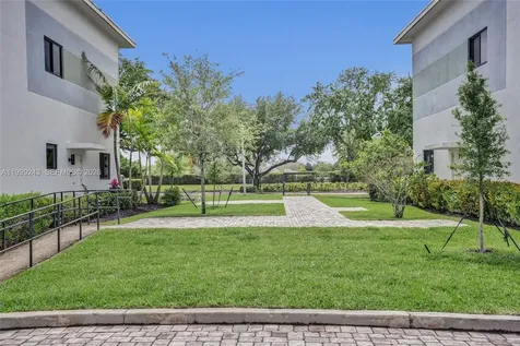 4373 NW 9th Street Plantation FL 33317