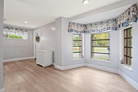 1395 NE 177th Street North Miami Beach FL 33162