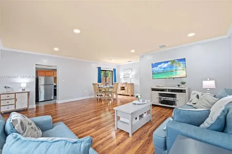 1395 NE 177th Street North Miami Beach FL 33162