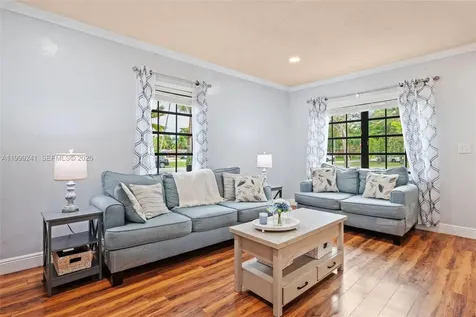 1395 NE 177th Street North Miami Beach FL 33162