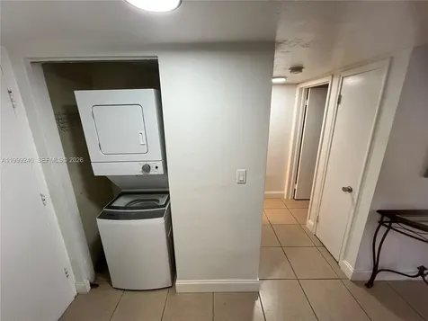 7473 SW 82nd Street Miami FL 33143