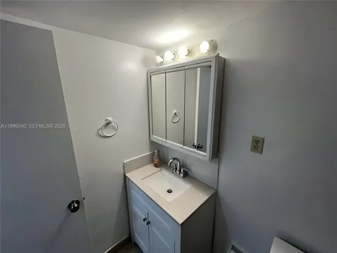 7473 SW 82nd Street Miami FL 33143