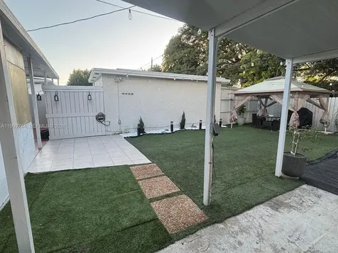 434 Tamiami Boulevard Miami FL 33144