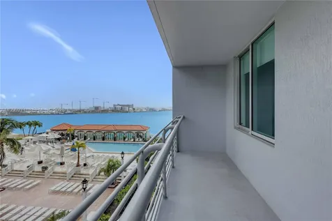 335 S Biscayne Boulevard Miami FL 33131