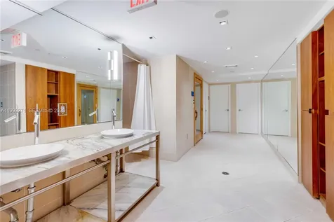 335 S Biscayne Boulevard Miami FL 33131