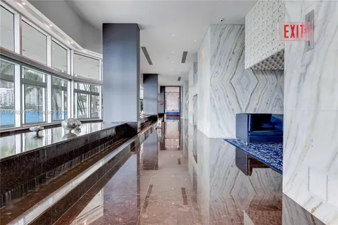 335 S Biscayne Boulevard Miami FL 33131
