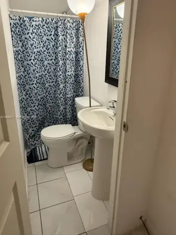 129 SE 5th Street Hallandale Beach FL 33009