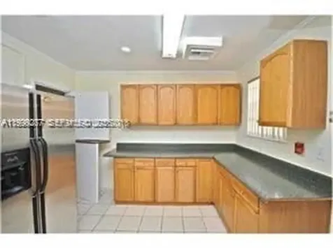 129 SE 5th Street Hallandale Beach FL 33009