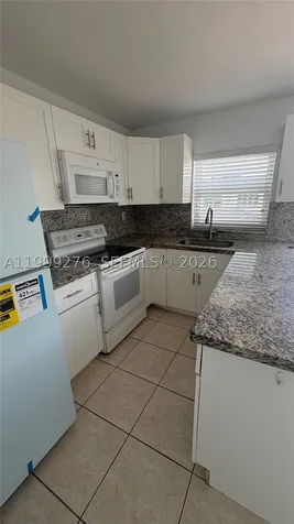 Hollywood FL 33024