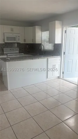 Hollywood FL 33024