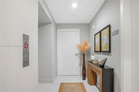 700 NE 24 Miami FL 33137