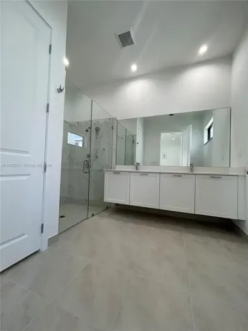 8037 NW 46th Terrace Doral FL 33166