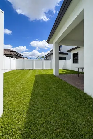 8037 NW 46th Terrace Doral FL 33166