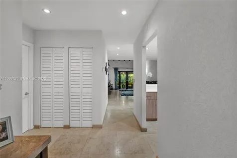 3996 Estepona Avenue Doral FL 33178