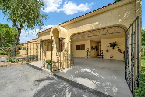 3996 Estepona Avenue Doral FL 33178