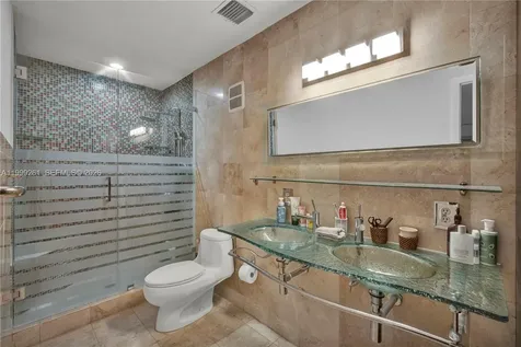 3996 Estepona Avenue Doral FL 33178
