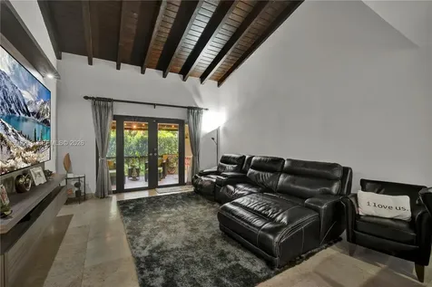 3996 Estepona Avenue Doral FL 33178