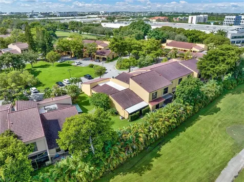 3996 Estepona Avenue Doral FL 33178