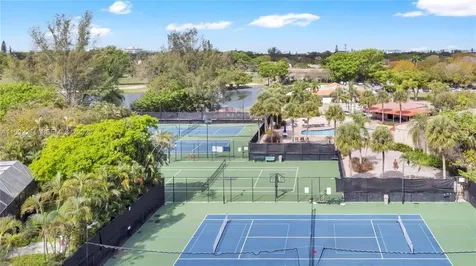 3996 Estepona Avenue Doral FL 33178