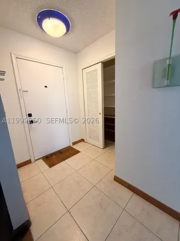 Hallandale Beach FL 33009