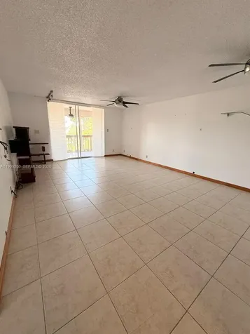 Hallandale Beach FL 33009