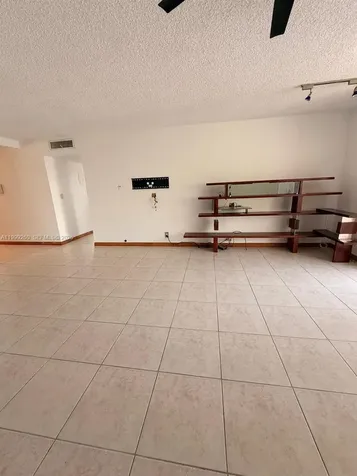 Hallandale Beach FL 33009