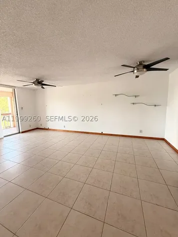 Hallandale Beach FL 33009