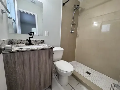 206 NW 5th Avenue Dania Beach FL 33004