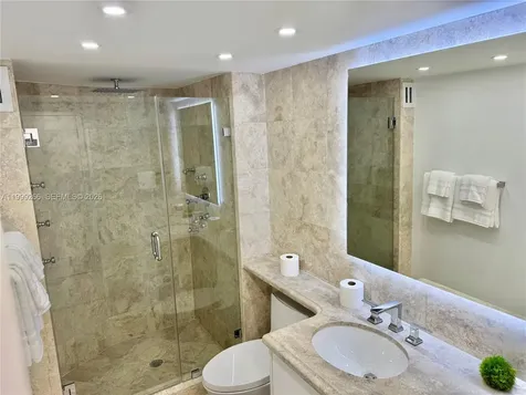 1111 Crandon Boulevard Key Biscayne FL 33149
