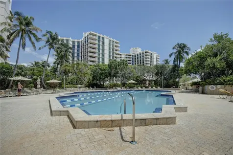 1111 Crandon Boulevard Key Biscayne FL 33149