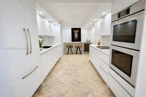 1111 Crandon Boulevard Key Biscayne FL 33149