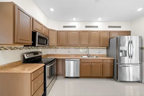 261 188th Street Sunny Isles Beach FL 33160