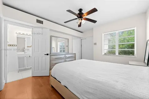 261 188th Street Sunny Isles Beach FL 33160