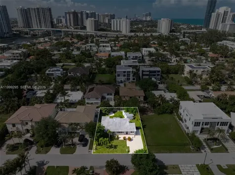 261 188th Street Sunny Isles Beach FL 33160