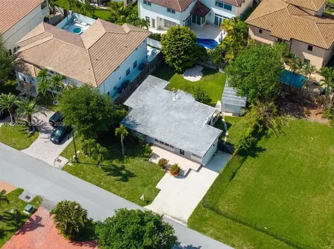 261 188th Street Sunny Isles Beach FL 33160