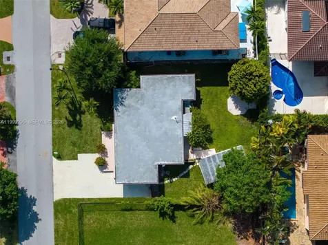 261 188th Street Sunny Isles Beach FL 33160