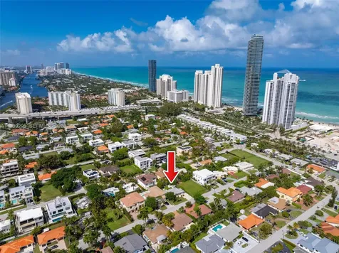 261 188th Street Sunny Isles Beach FL 33160