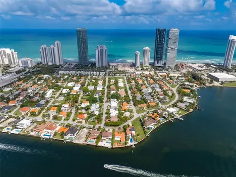 261 188th Street Sunny Isles Beach FL 33160